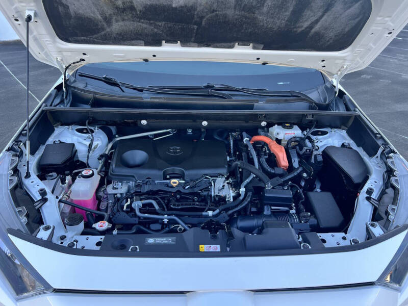 2019 Toyota RAV4 Hybrid LE