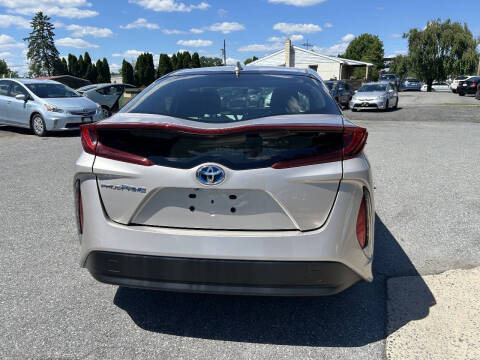 2017 Toyota Prius Prime Plus