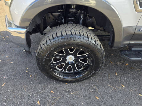 2017 Ford F-250 Super Duty Lariat