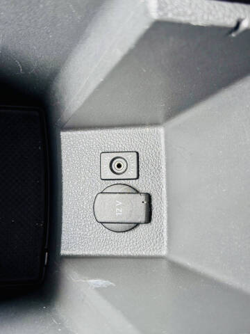 2014 Volkswagen Passat 1.8T S PZEV