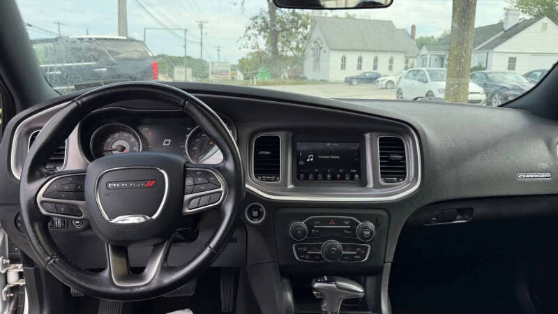2020 Dodge Charger SXT