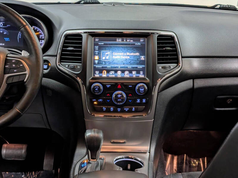 2017 Jeep Grand Cherokee
