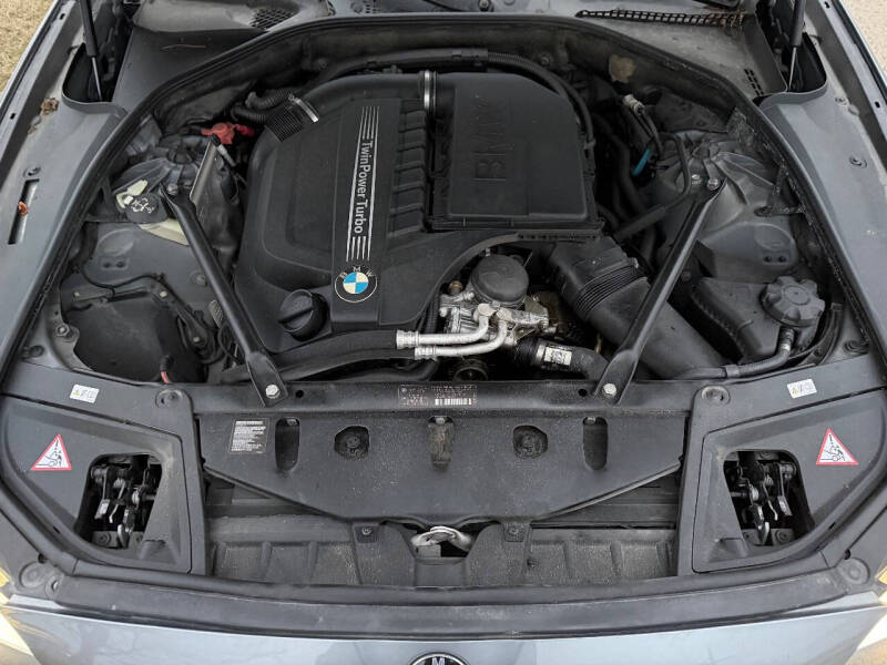 2012 BMW 5 Series 535i