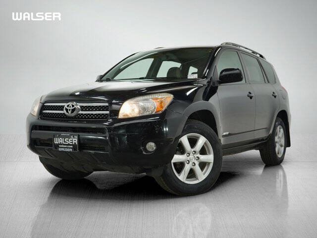 Toyota RAV4 2007: Efisiensi Bahan Bakar dan Faktor-Faktor yang Mempengaruhinya