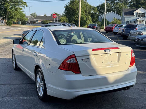 2012 Ford Fusion SE