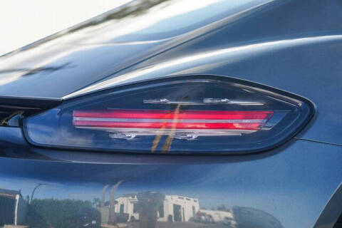 2025 Porsche 718 Cayman S