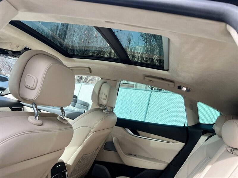 2017 Maserati Levante