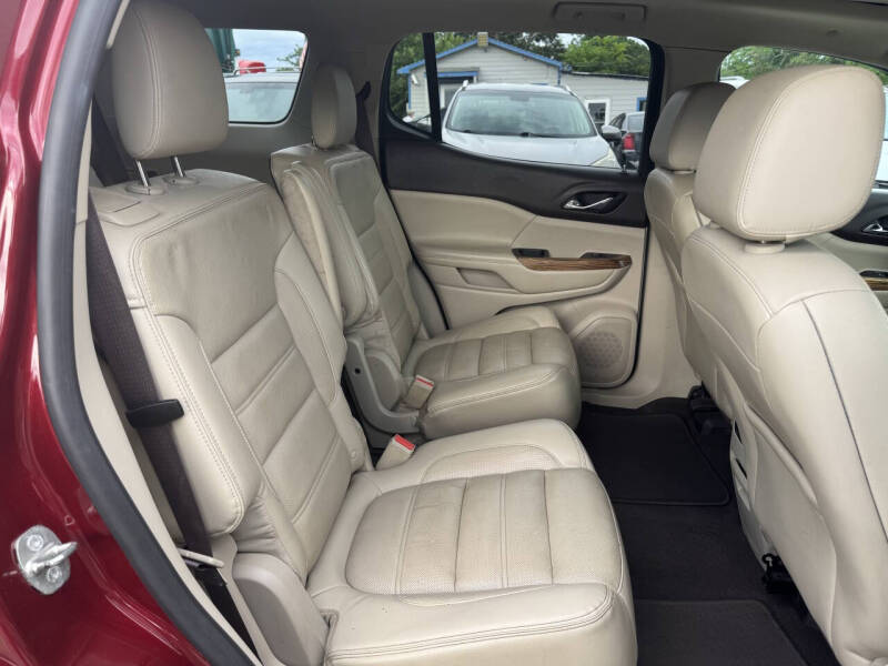 2017 GMC Acadia Denali