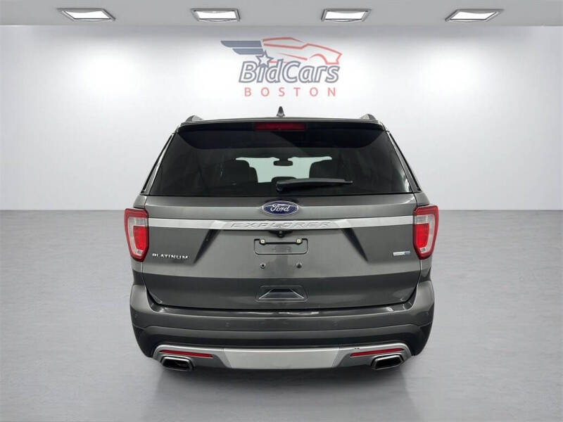 2016 Ford Explorer Platinum