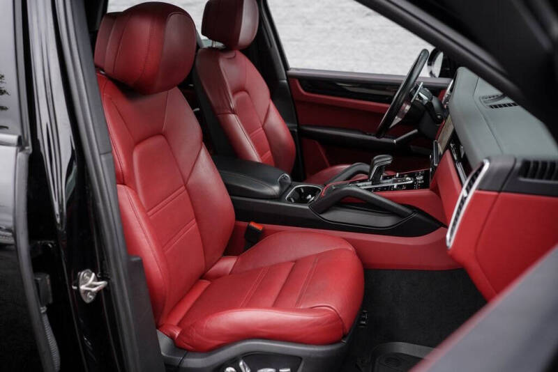 2020 Porsche Cayenne