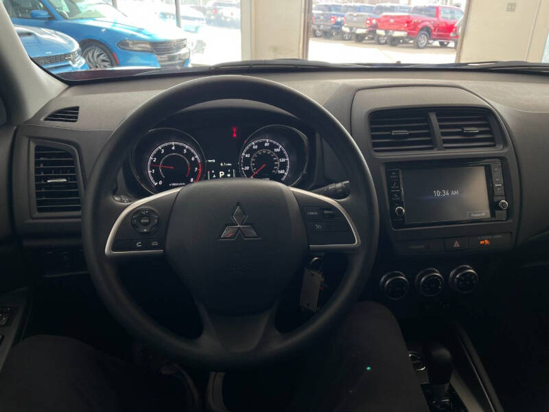 2024 Mitsubishi Outlander Sport ES