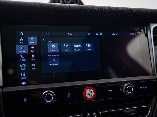 2025 Porsche Macan S