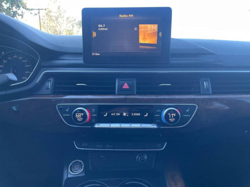 2019 Audi A4 quattro Premium 45 TFSI