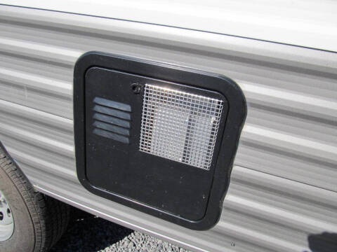 2024 Coleman CM17r24