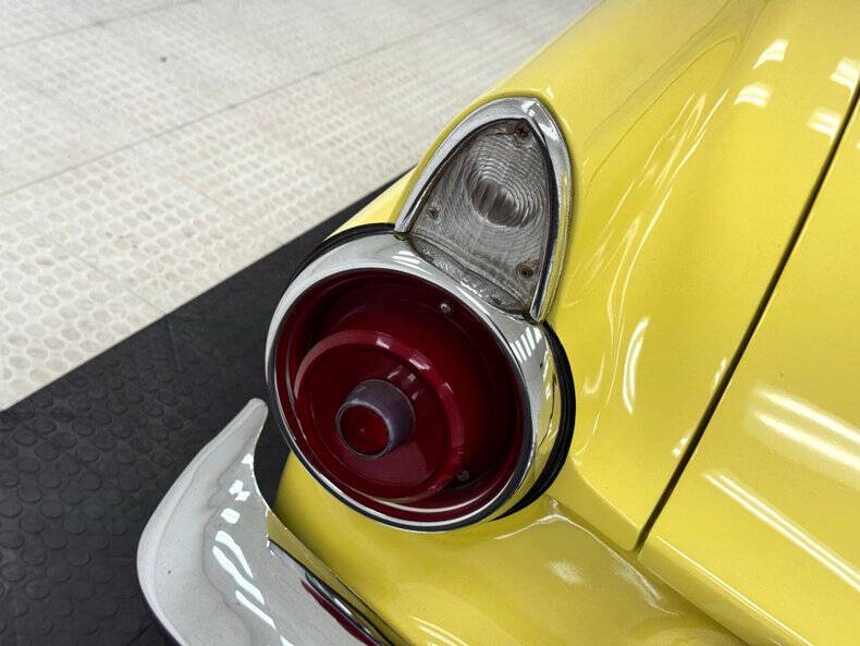 1955 Ford Thunderbird