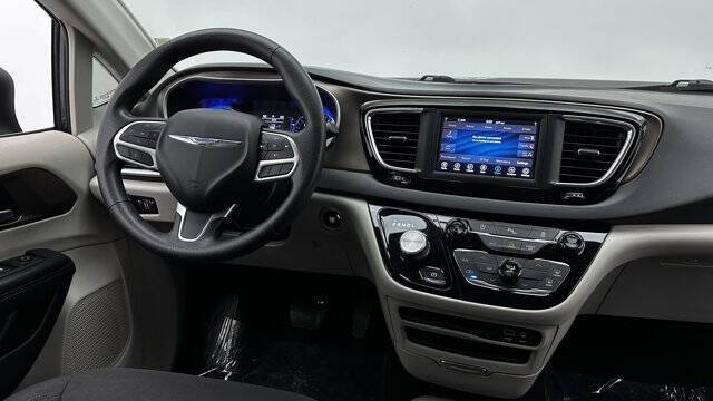 2019 Chrysler Pacifica LX