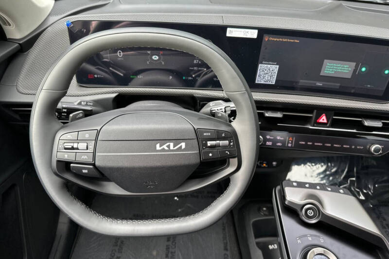 2025 Kia EV6 Wind