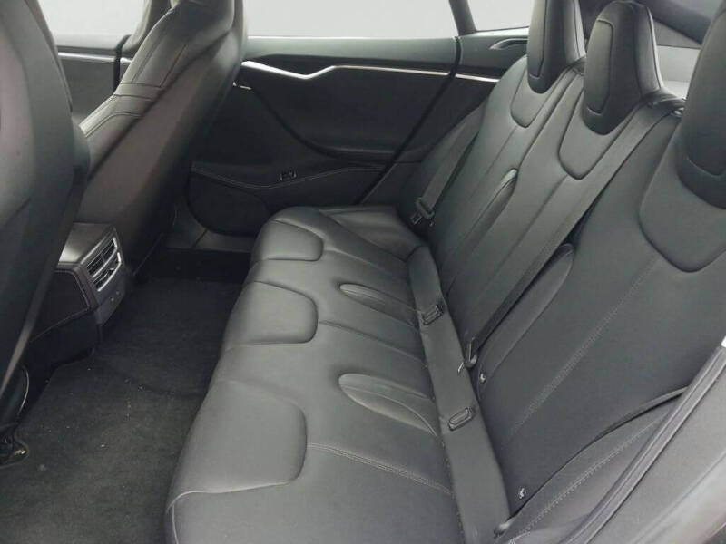 2016 Tesla Model S 70