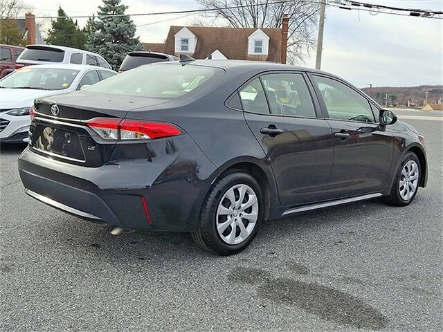 2022 Toyota Corolla LE