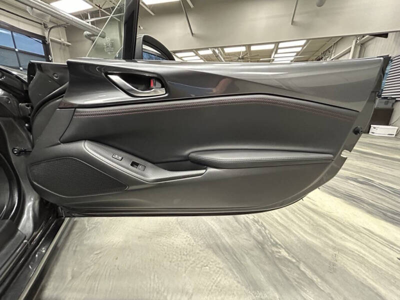 2017 Mazda MX-5 Miata RF Grand Touring