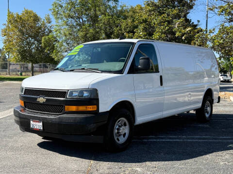 2018 Chevrolet Express 2500