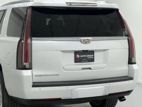 2019 Cadillac Escalade Platinum