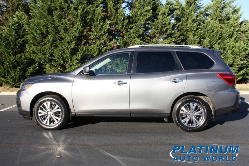 2019 Nissan Pathfinder S