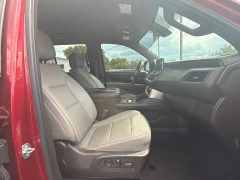 2021 GMC Yukon SLT