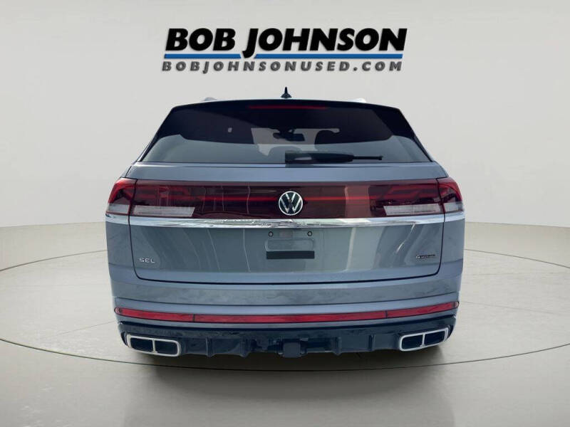 2024 Volkswagen Atlas Cross Sport SEL R-Line 4Motion
