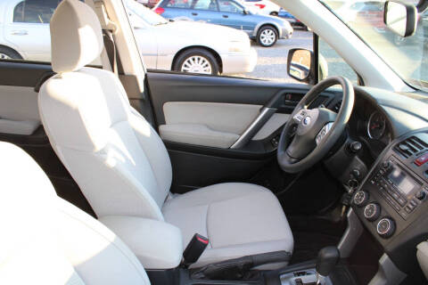 2015 Subaru Forester 2.5i