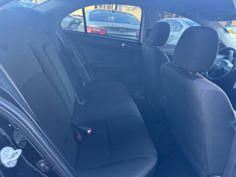 2016 Mitsubishi Lancer ES