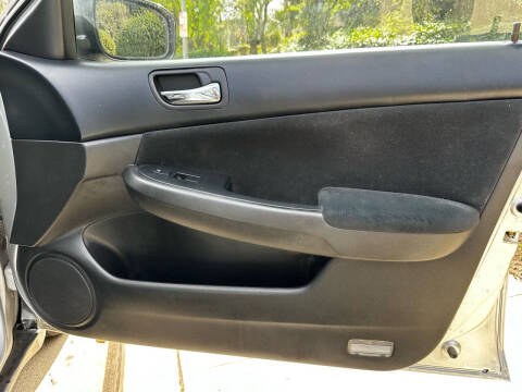 2004 Honda Accord EX w/Leather