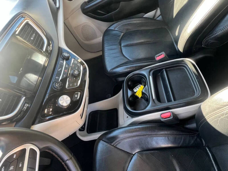 2018 Chrysler Pacifica Touring L