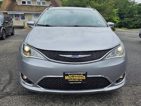 2019 Chrysler Pacifica Touring L