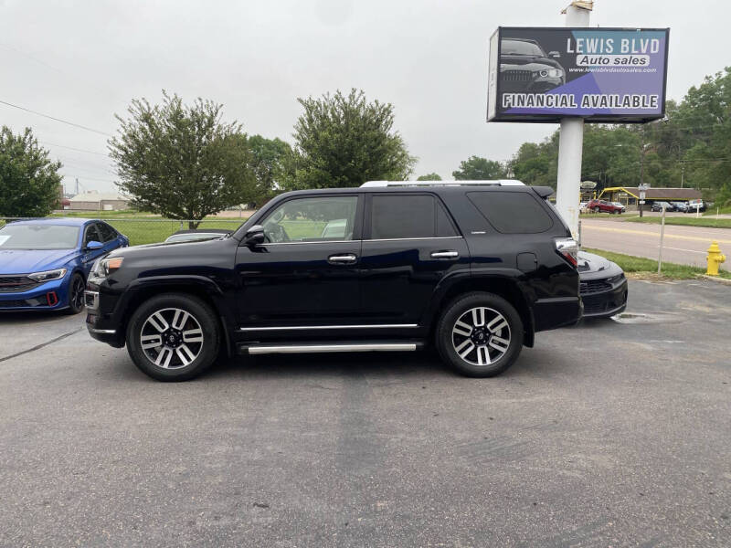 2017 Toyota 4Runner SR5 Premium