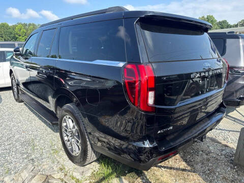 2025 Ford Expedition MAX Active
