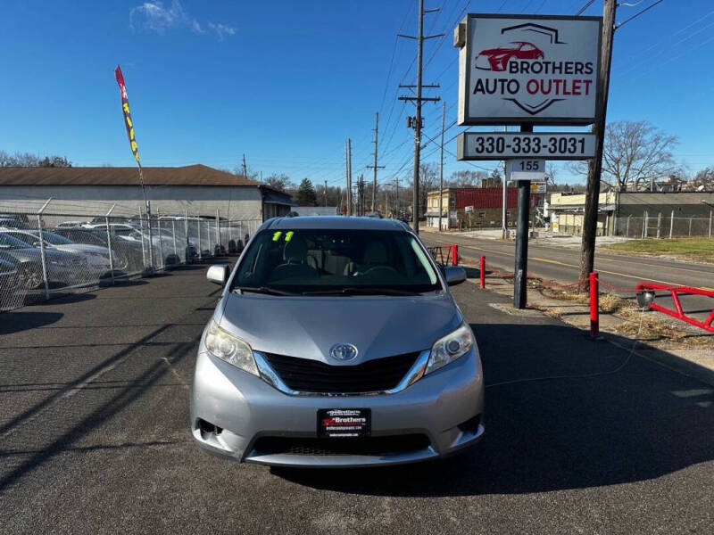 2011 Toyota Sienna for sale at Brothers Auto Group - Brothers Auto Outlet in Youngstown OH