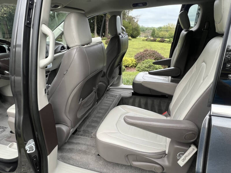 2017 Chrysler Pacifica