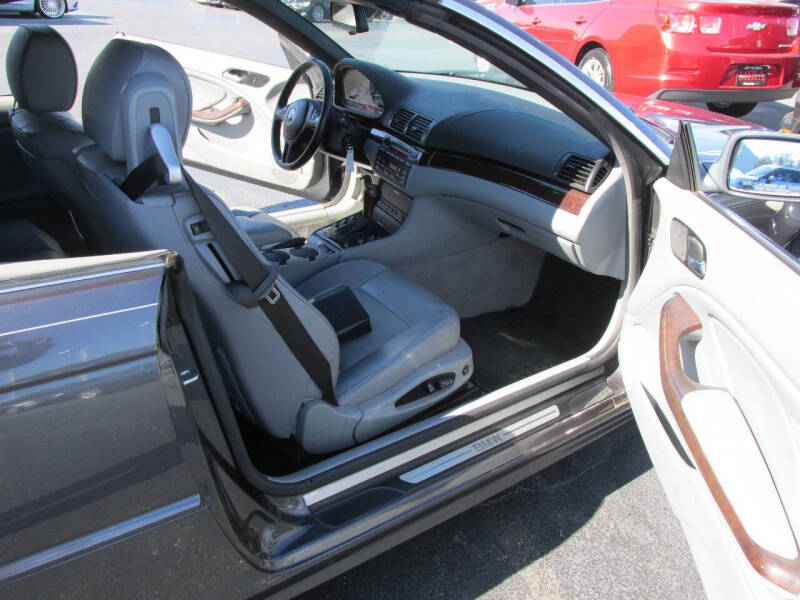 2005 BMW 3 Series 325Ci