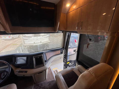 2018 Freightliner XCM Chassis