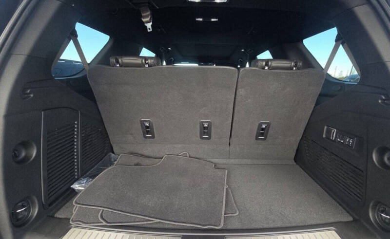 2025 Chevrolet Tahoe RST