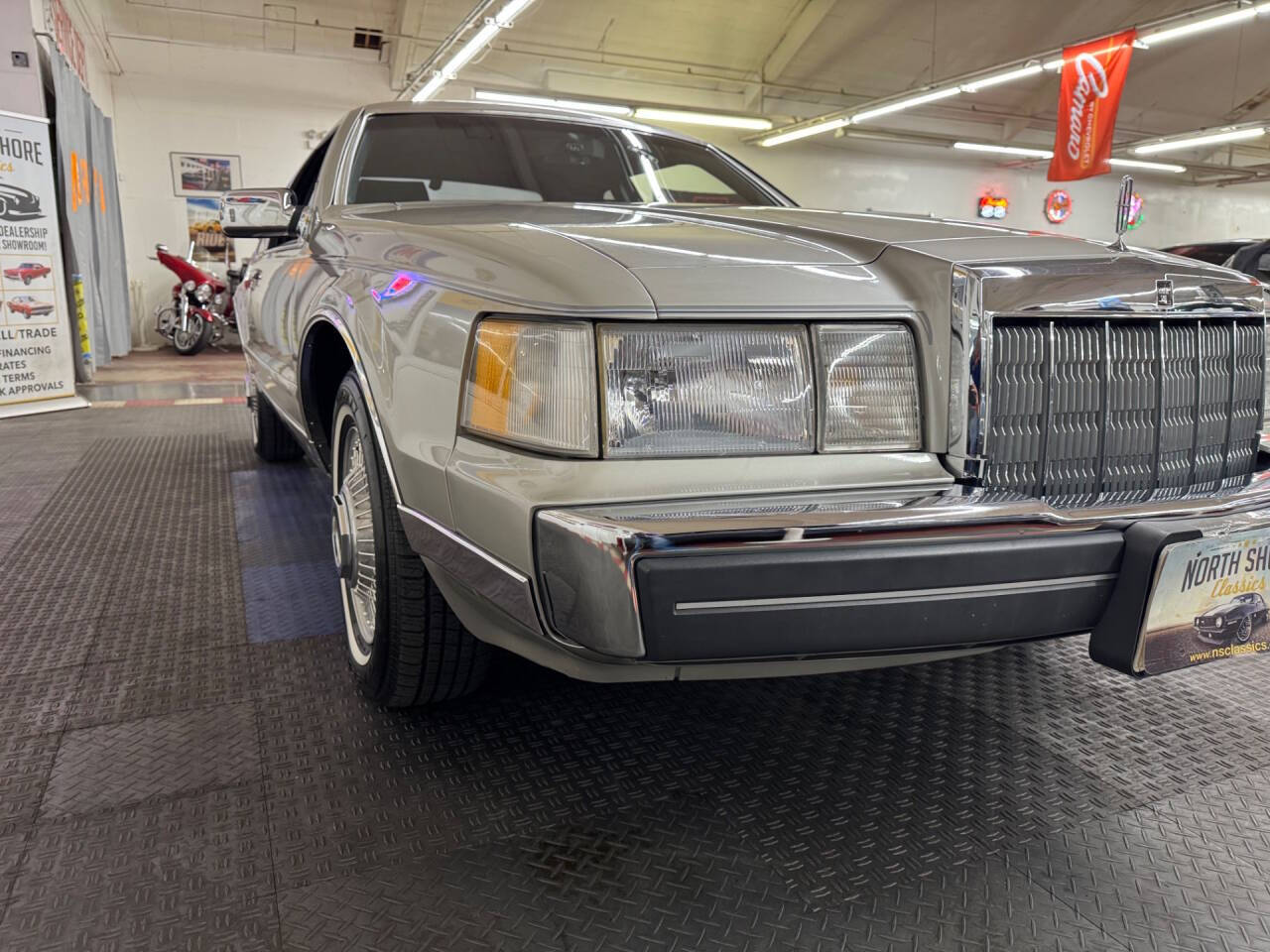 1988 Lincoln Mark VII 7