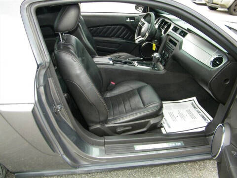 2010 Ford Mustang V6 Premium