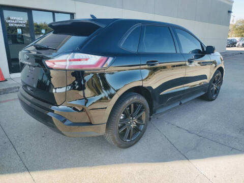 2023 Ford Edge