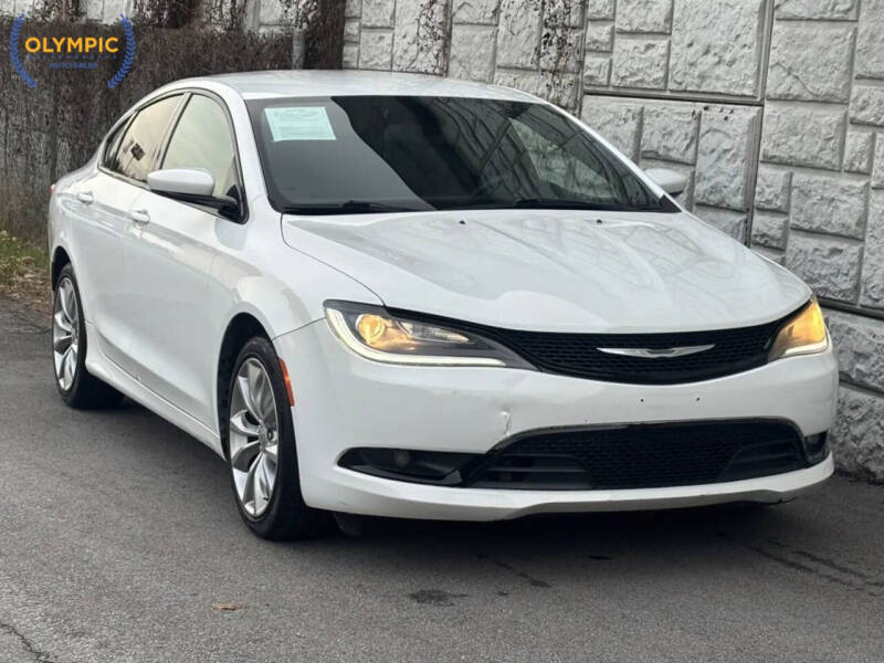 2015 Chrysler 200 S