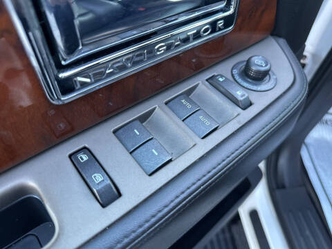 2014 Lincoln Navigator