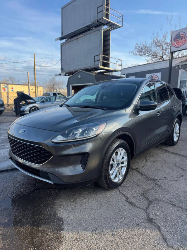 2020 Ford Escape SE