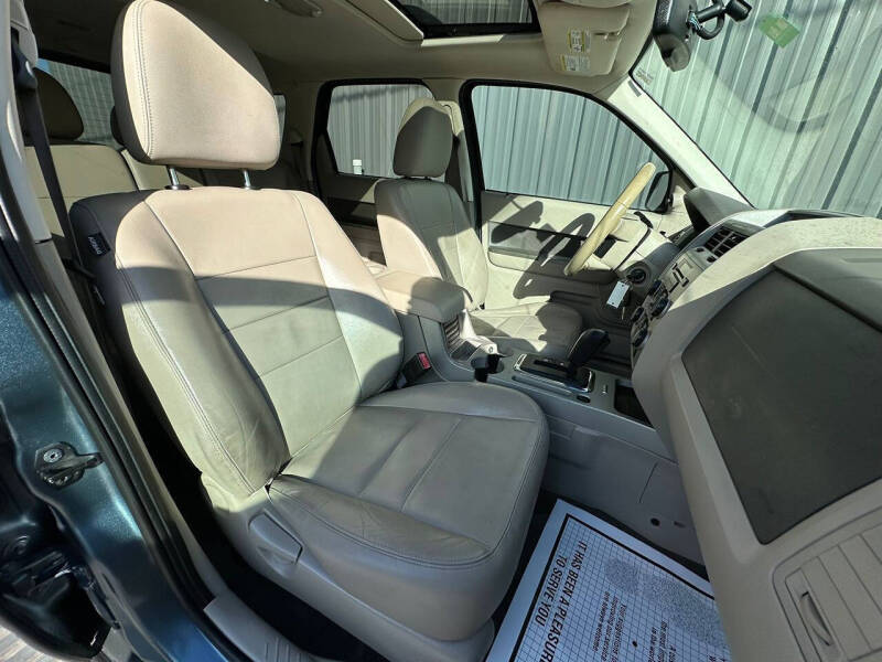 2011 Ford Escape XLT