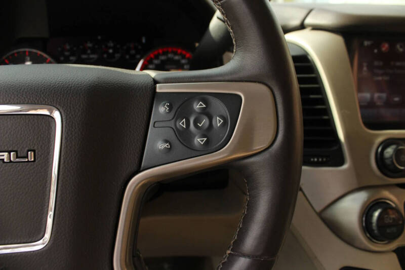 2016 GMC Yukon Denali