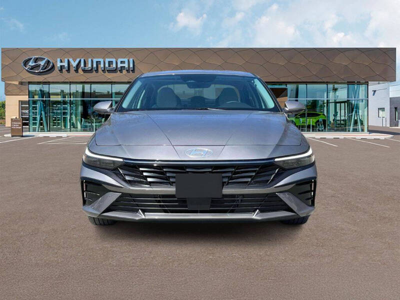 2025 Hyundai Elantra Hybrid Limited